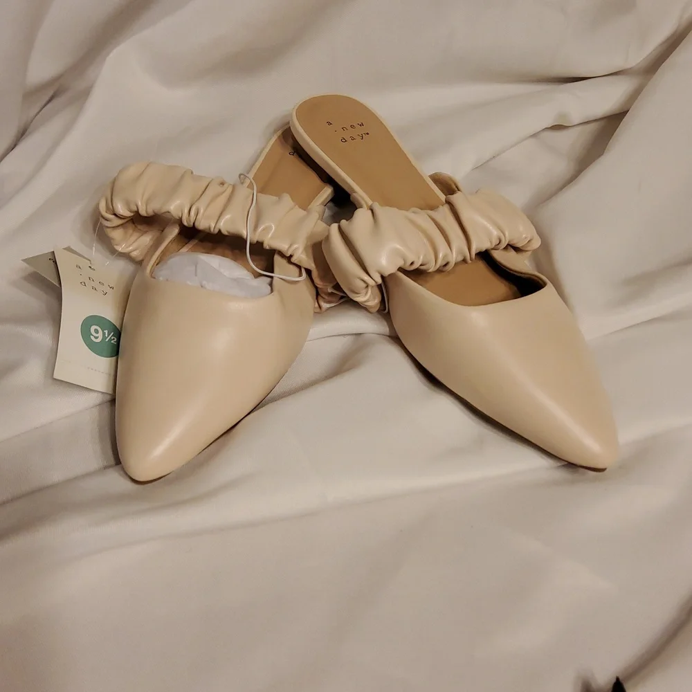 Women's Celeste Mules - A New Day Off White - Picture 5 of 8